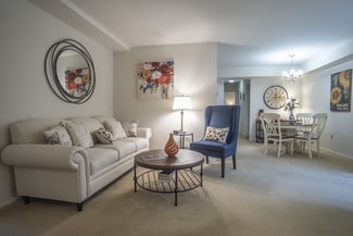 2 Garston Ct, Cockeysville, MD 21030