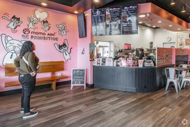 Old Sherwood Forest locals enjoy the popular bubble tea at Momo Ashi Cafe.