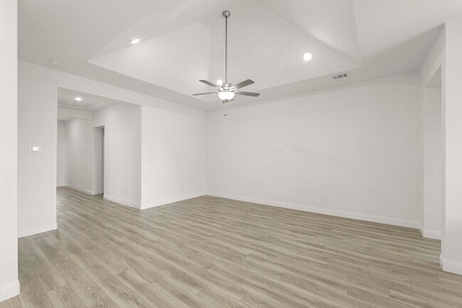 14551 Elion Ct, Pilot Point, TX 76258 - photo 2