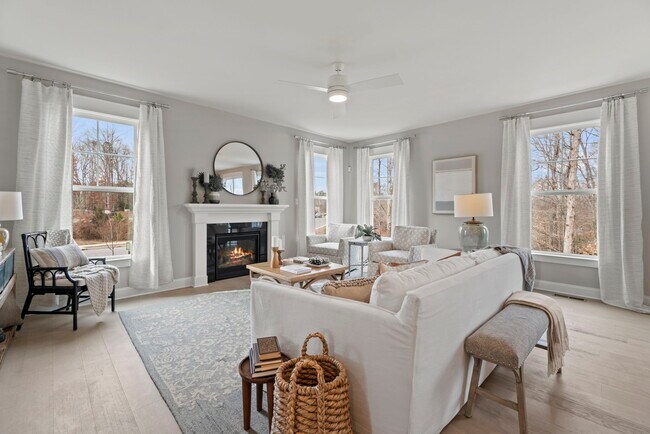 3806 Tuckmar Pond Dr unit 36475591, Moseley, VA 23120 - photo 7