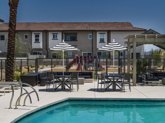Find your oasis at Aster Ridge with our stunning pool and cozy lounge seating. Perfect for those endless Arizona summers.