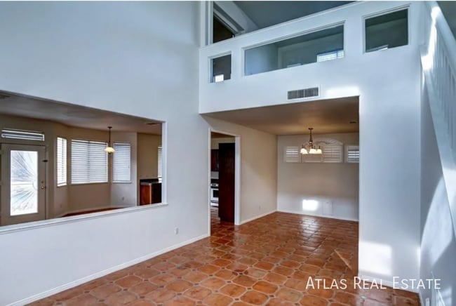 2213 Warm Walnut Dr, Las Vegas, NV 89134 - photo 4