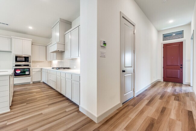 3112 Lapis Ln unit 36463335, McKinney, TX 75071 - photo 3