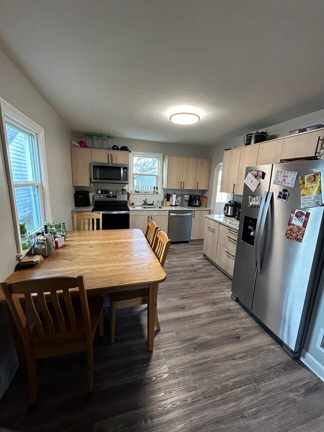 1208 N 4th St, Mankato, MN 56001 - photo 7