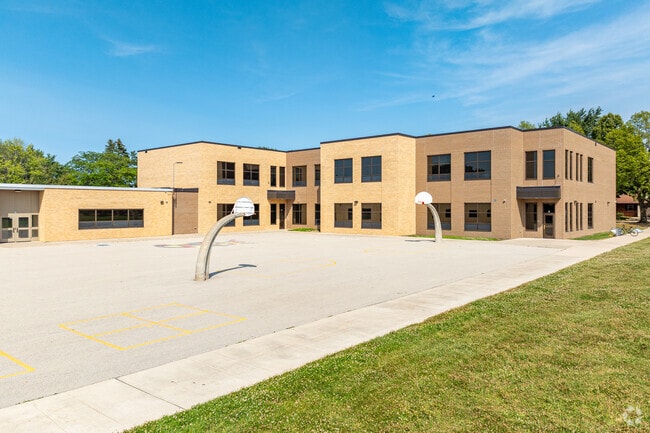 Eisenhower Elementary School is part of the Green Bay Area Public School District.