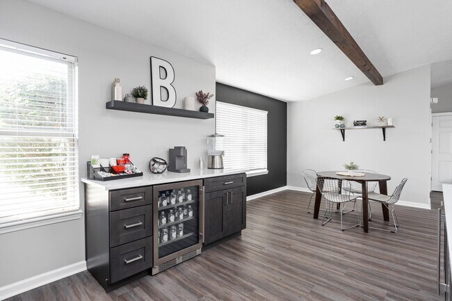 Brownsburg Crossing, Brownsburg, IN 46112 - photo 7