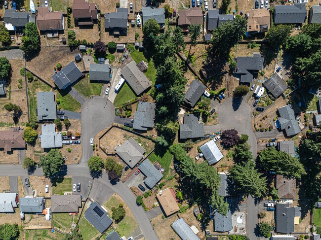 There are many cul-de-sacs in the East Port Orchard neighborhood.