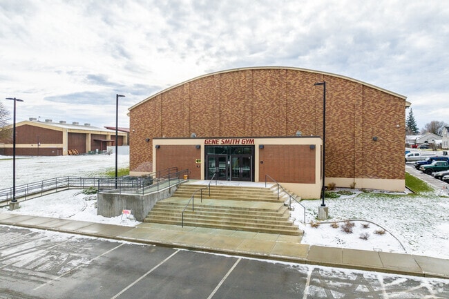 Reardan High has a detached gymnasium.