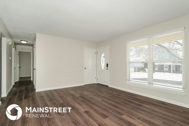 3515 Ridgewood Dr, Saint Charles, MO 63303 - photo 3