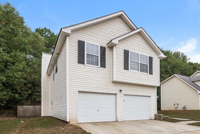 2915 Russ Ln, Lithonia, GA 30058 - photo 5