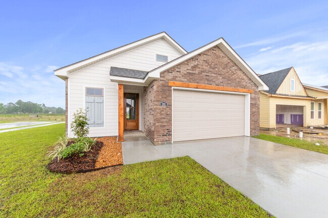 201 Long Creek Ln, Scott, LA 70583 - photo 2