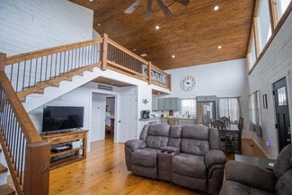 1029 Nc 1700 Unit ID1241343P, Compton, AR 72624