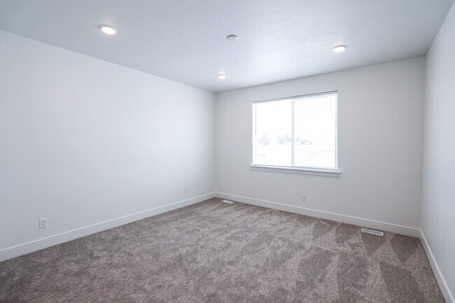 0 Simplicity St unit 37438658, Ammon, ID - photo 5