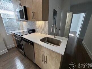 65 Park Dr, Boston, MA 02215