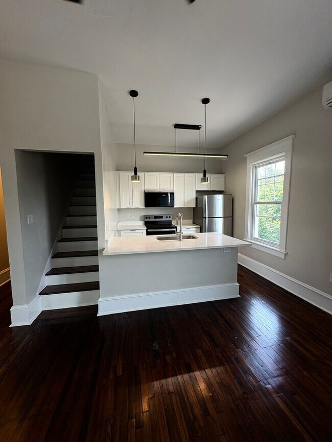 1525 Memorial Ave SW, Roanoke, VA 24015