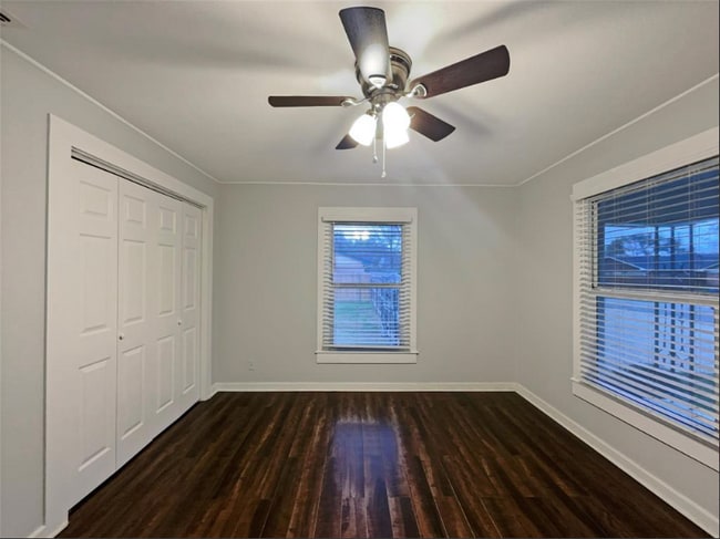 212 N 4th St, Sanger, TX 76266 - photo 4