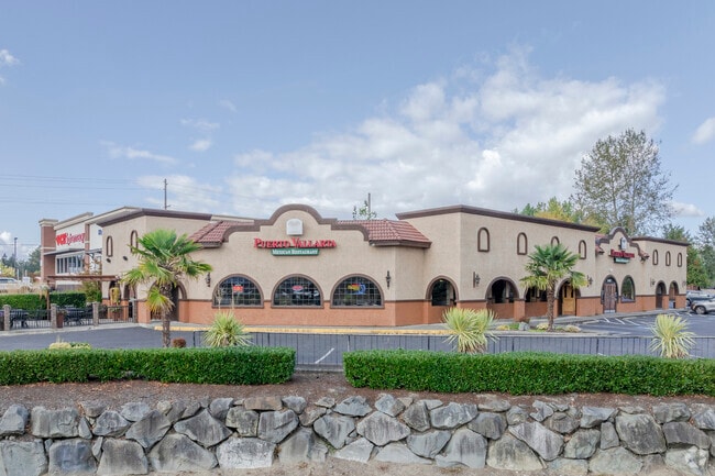 Puerto Vallarta offers top notch Mexican food in the Twin Lakes area.