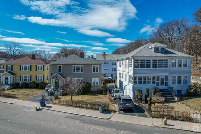 St. Elizabeth’s has plenty of sidewalks for residents to move through residential areas.