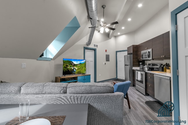 36 E Utica St unit 3B, Buffalo, NY 14209 - photo 2