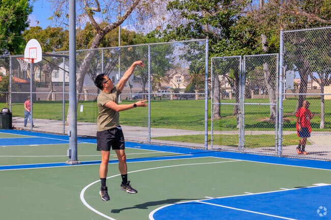 Shooting hoops in Central Park in La Palma.