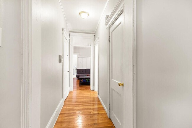 28 Glenville Ave unit 3, Allston, MA 02134 - photo 6