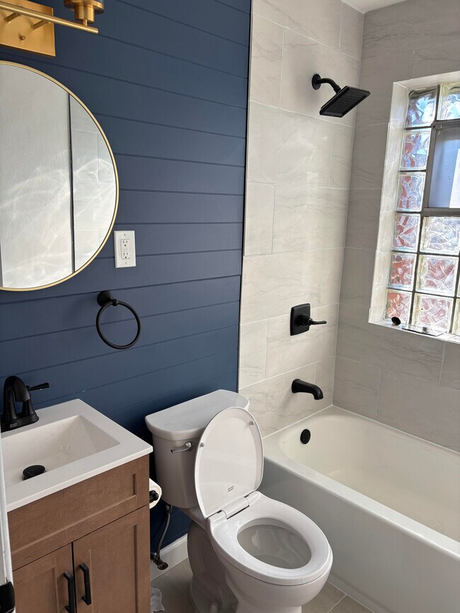 5025 Lenox Ave, Saint Louis, MO 63119