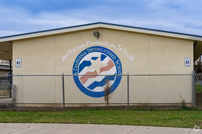 Jefferson Elementary School is a California Distinguished School.