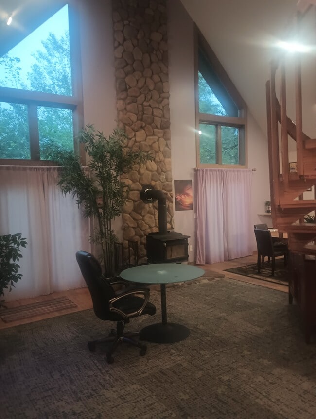 E10041 Shady Lane Rd, Reedsburg, WI 53959