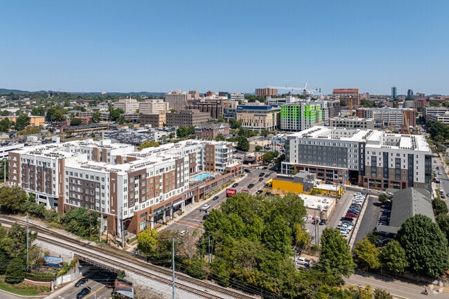Morristown residents can usually travel to Knoxville in under an hour.