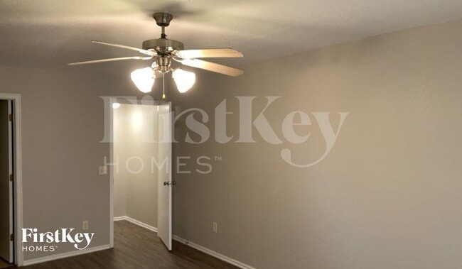 1202 SW 23rd St, Moore, OK 73170 - photo 6