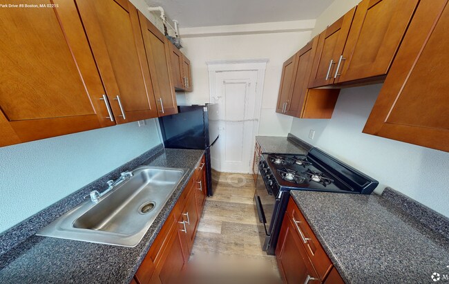 425 Park Dr unit 235-8, Boston, MA 02215 - photo 3