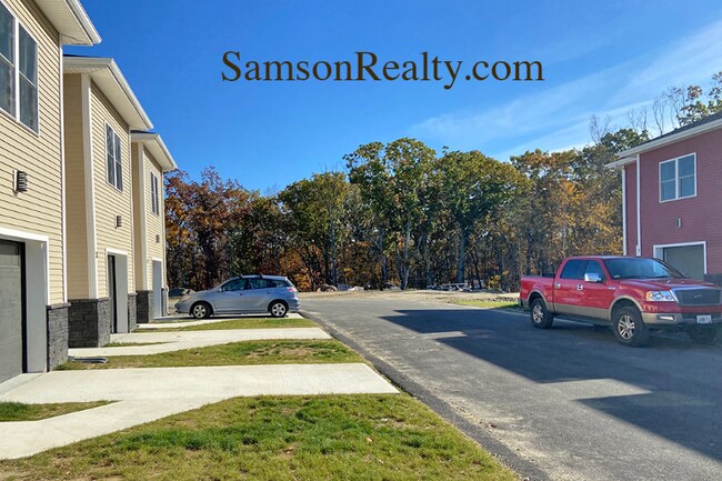 160 Charlie's Way unit 2, Johnston, RI 02919 - photo 5