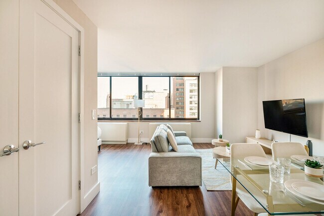 179 E 94th St unit FL11-ID1251665P, New York, NY 10128 - photo 2