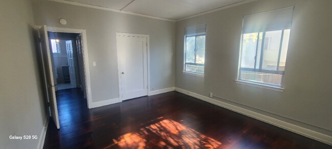 338 Portland Ave unit 10, Oakland, CA 94606 - photo 2