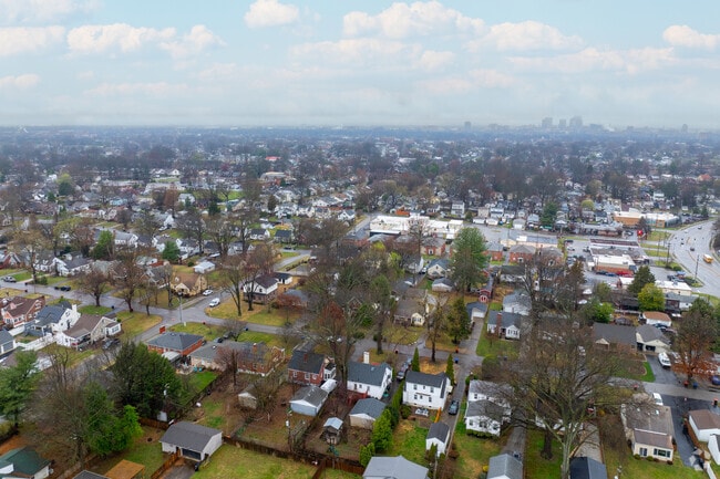 The Audubon neighborhood is south of the city of Louisville.
