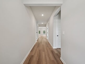 2889 Sweet Red Cir, Braselton, GA 30517