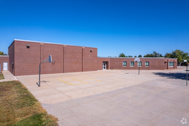 Hill Elementary School