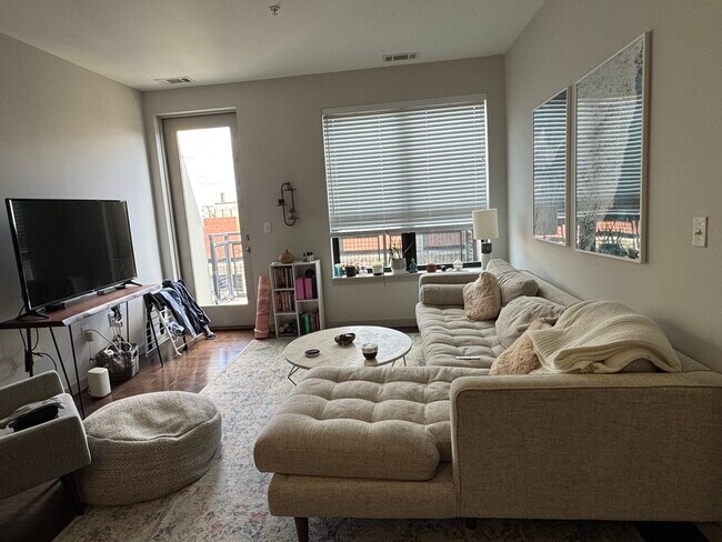 40A Marion St unit 507, Brookline, MA 02446 - photo 4