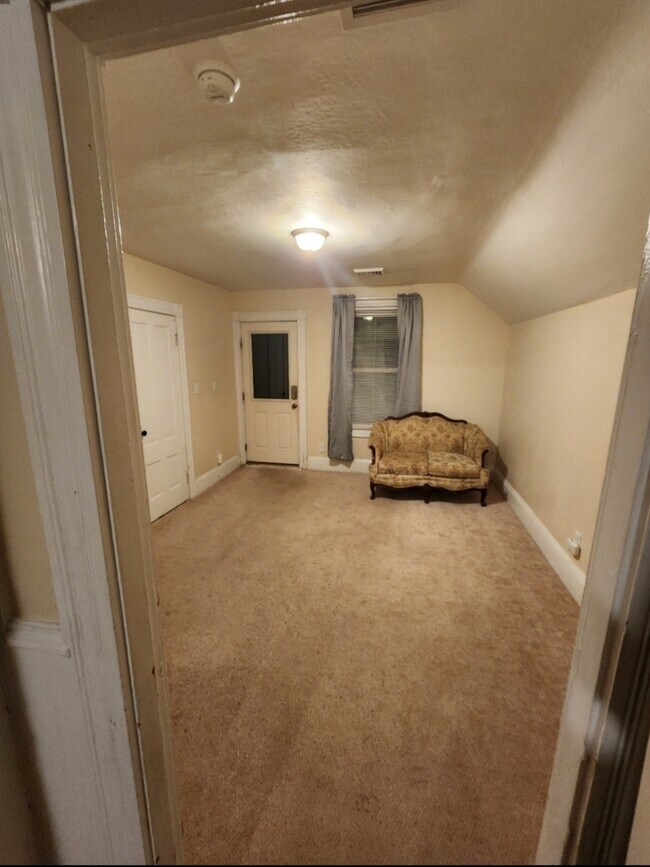 1208 Social St unit 2, Blackstone, MA 01504 - photo 7