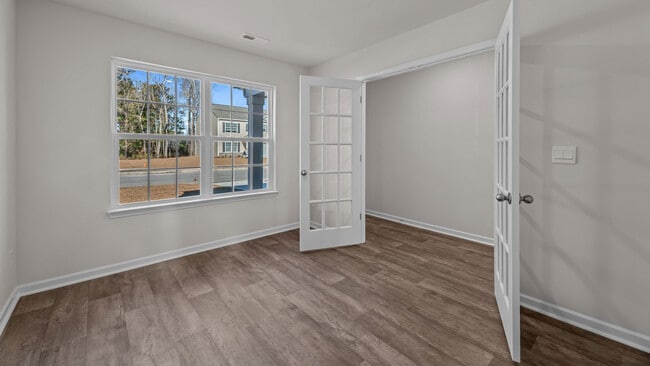 4015 Topsail Trail, New Bern, NC 28560 - photo 4