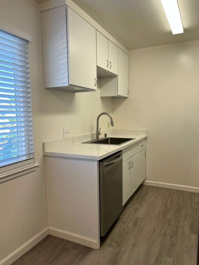 1015 W Olive Ave unit 4, Sunnyvale, CA 94086 - photo 5