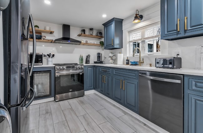 575 Prospect St, Methuen, MA 01844 - photo 3