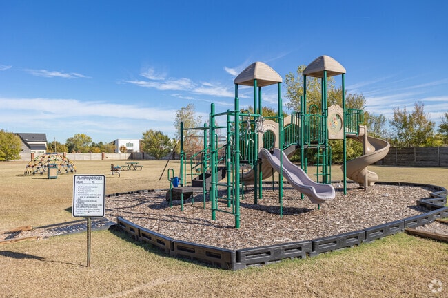 Edmond at Twenty500, Edmond, OK 73003 - photo 5