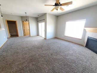 1960 Rockford Rd SW Unit 46, Cedar Rapids, IA 52404
