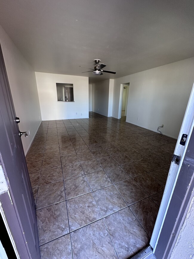 4468 Frankie Ct unit 4468, North Fort Myers, FL 33903 - photo 2
