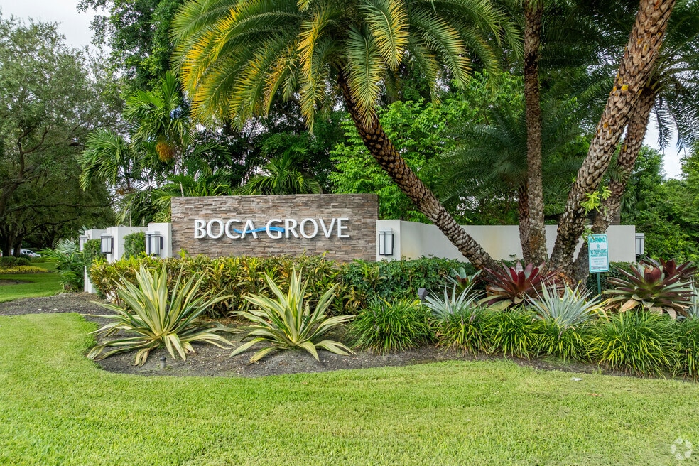 Boca Grove