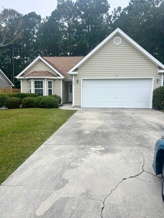 525 Maple Branches Dr SE, Belville, NC 28451