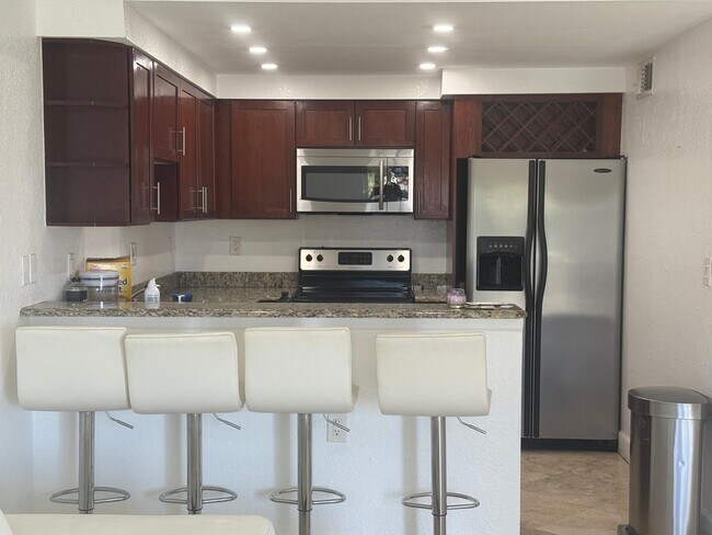 Lauderdale Tower unit 3F, Fort Lauderdale, FL 33306 - photo 5