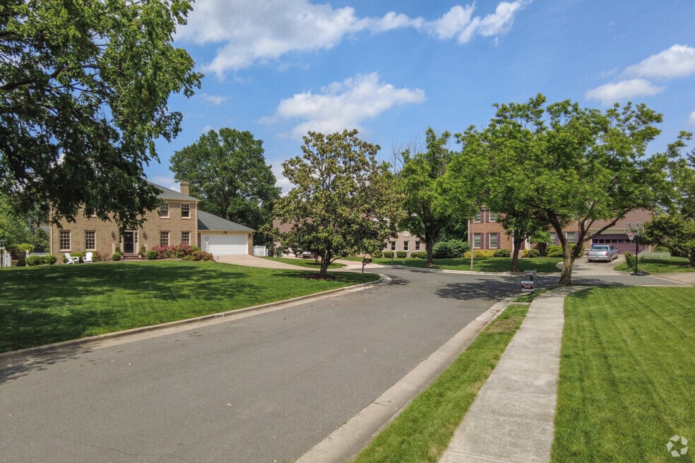 NH_SeminaryHill_536450_P2_v1_BR_062424