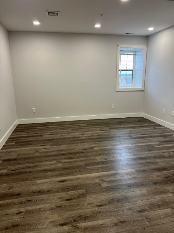 369 Haverhill St unit 403, Lawrence, MA 01840 - photo 7